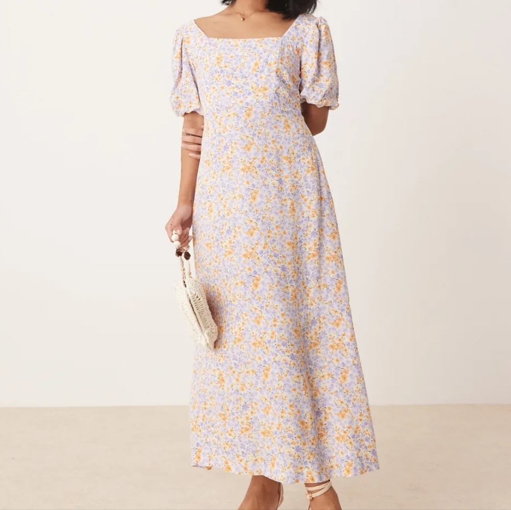 Elegant Floral Maxi Dress with Puff Sleeves